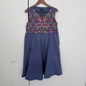 Geometric Patterned Sleeveless Dress in Blue